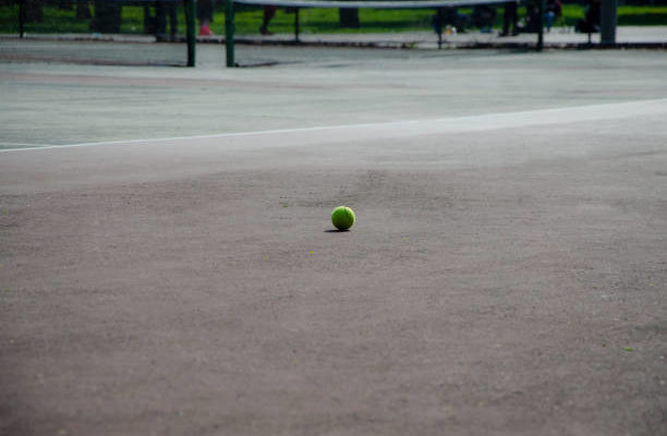 Construction court de tennis en béton poreux Saint-Raphaël