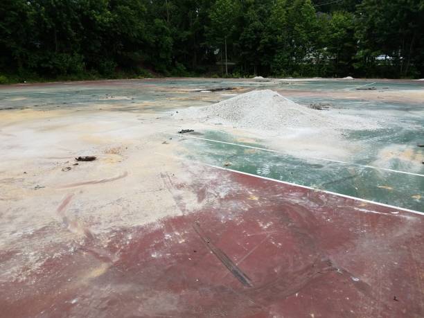 Construction d'un court de tennis à Toulon