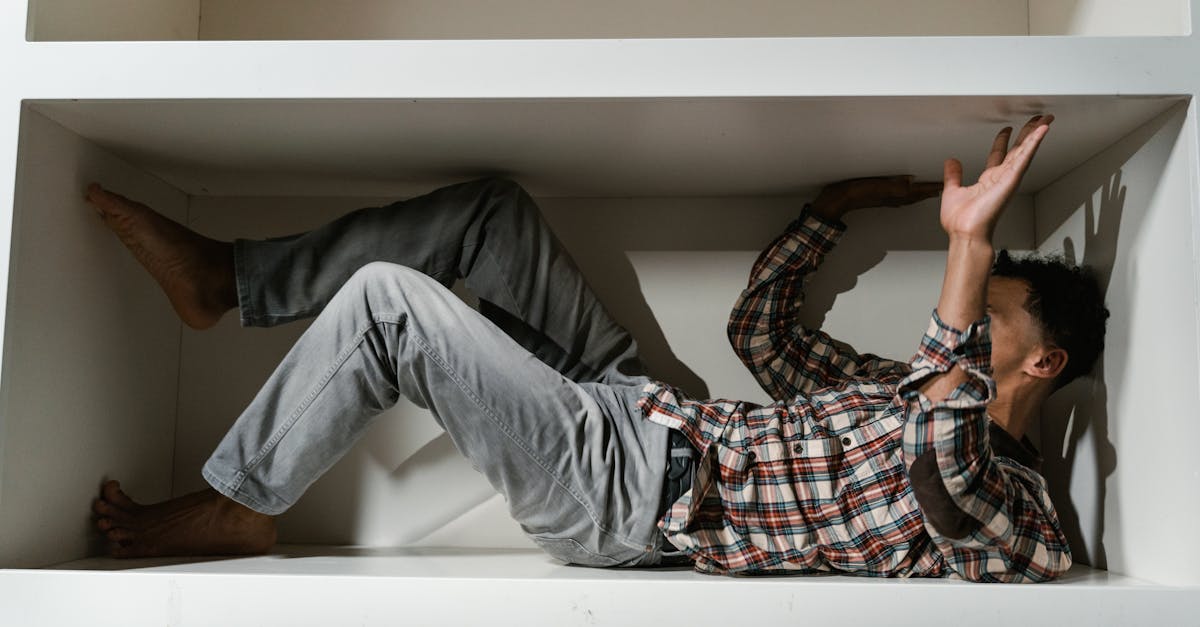 découvrez notre collection de plaids douillets et élégants, parfaits pour réchauffer vos soirées d'hiver. transformez votre intérieur avec nos designs variés et nos textures agréables.