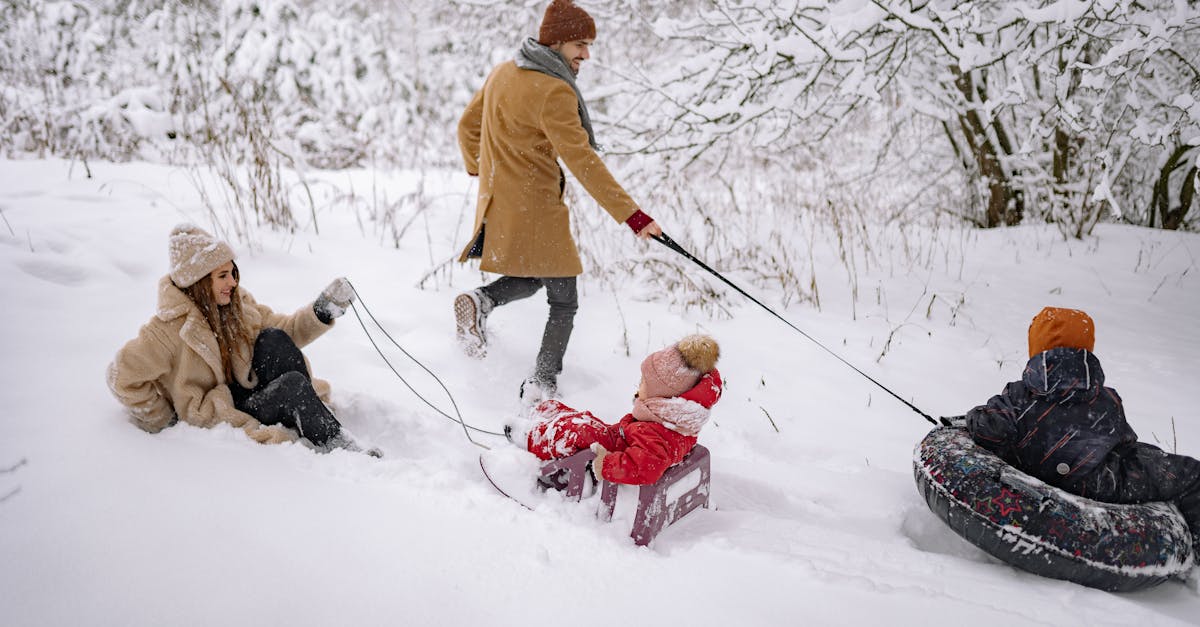 découvrez notre collection de gants d'hiver alliant chaleur et style. fabriqués avec des matériaux de qualité, nos gants vous protégeront contre le froid tout en offrant un confort optimal. idéaux pour toutes vos activités hivernales, choisissez le pair parfait pour vous!