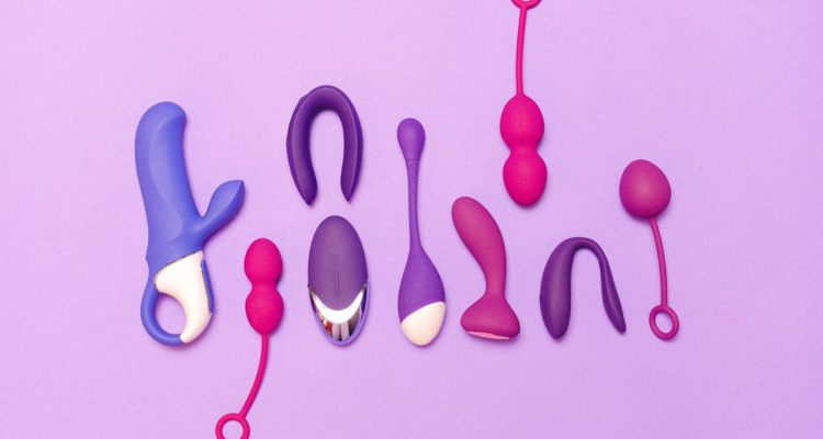 découvrez notre sélection de sex toys pour tous les plaisirs et envies. trouvez des accessoires intimes de qualité pour pimenter votre vie sexuelle en toute discrétion et sécurité !